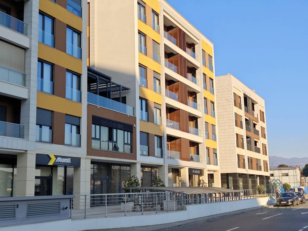 Podgorica, Iza Capital Plaze, poslovni prostor 176m²