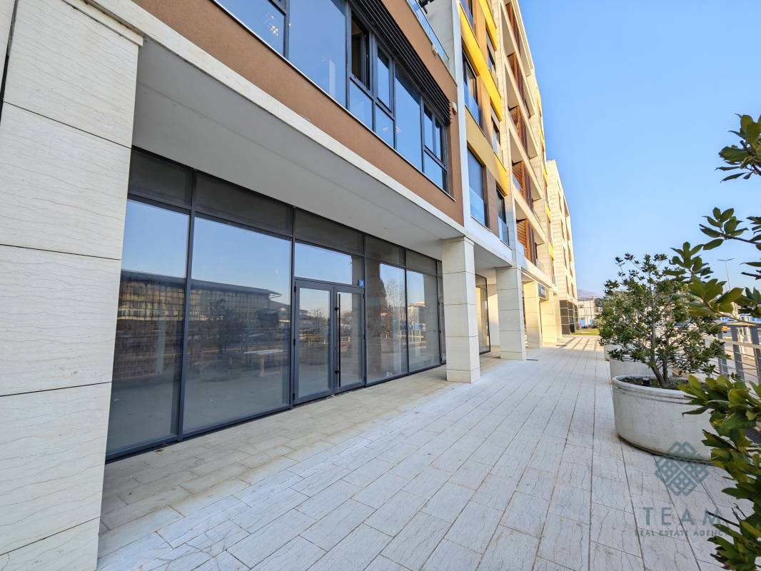 Podgorica, Iza Capital Plaze, poslovni prostor 170m²