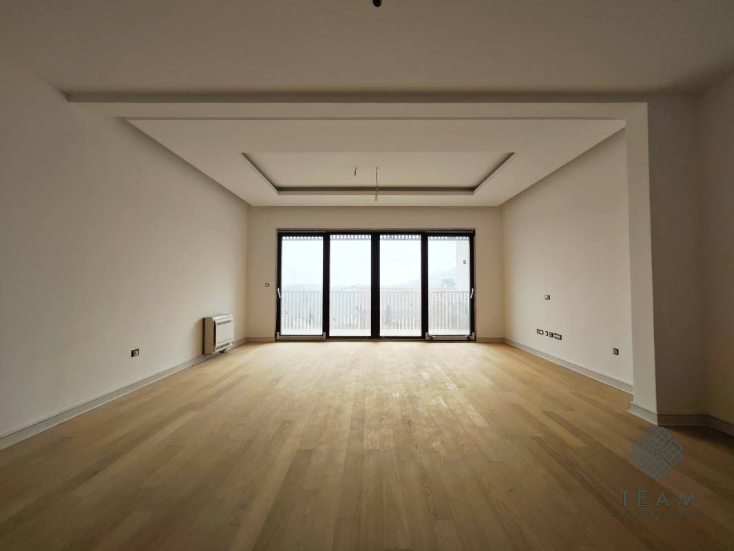Podgorica, Donja Gorica, trosoban stan 139m²