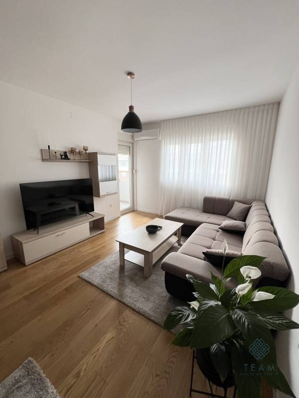 Podgorica, Central Point, One-Bedroom Apartment 49m²