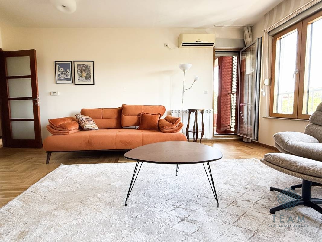 Podgorica, Preko Morače, jednosoban stan 48m²