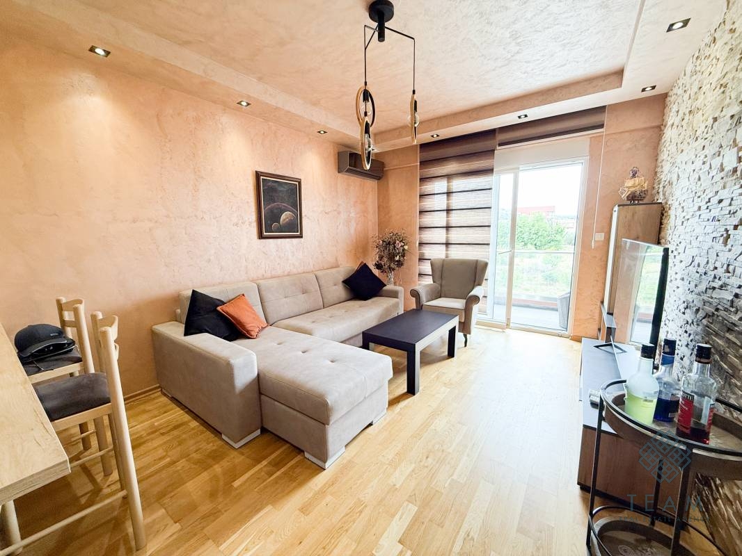 Podgorica, Pod Ljubović, 49m² tek odalı daire