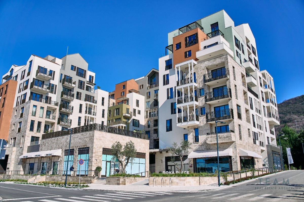 Tivat, Porto Montenegro, two-bedroom apartment 102m²