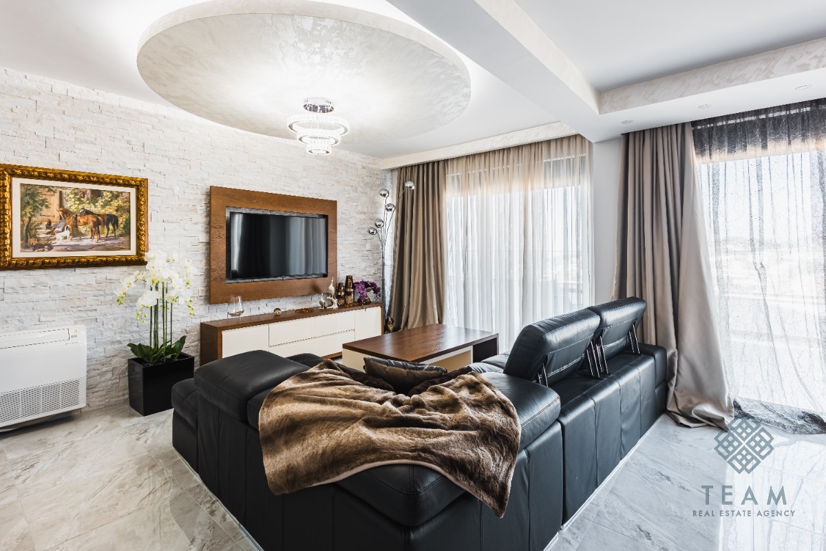 Ulcinj, Pinješ, one-bedroom apartment 73 m²