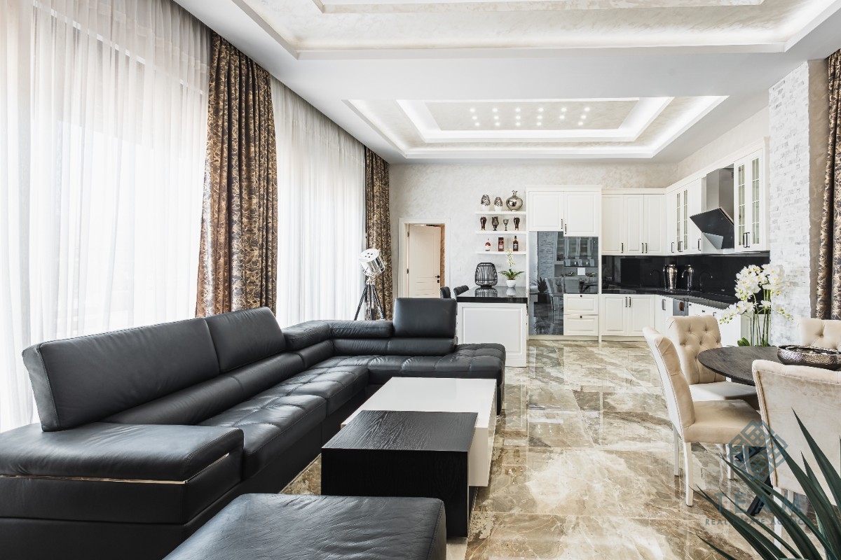 Ulcinj, Pinješ, three-bedroom penthouse 476m²