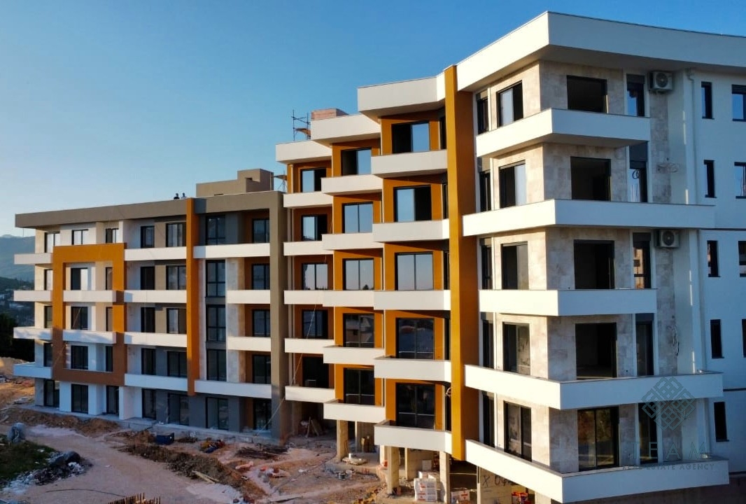 Ulcinj, Pinješ, 48m² Tek Yatak Odalı Daire