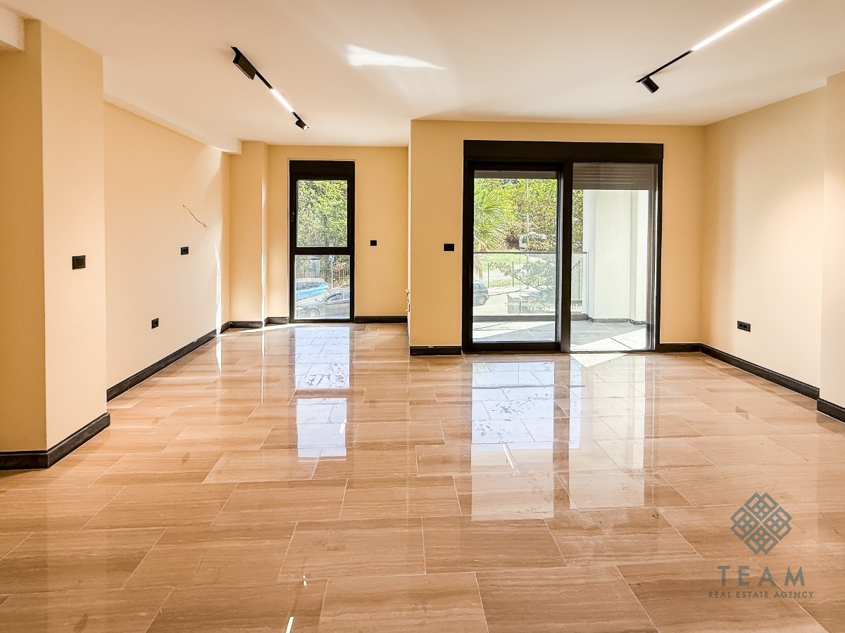 Podgorica, Vezirov most, trosoban 111m²