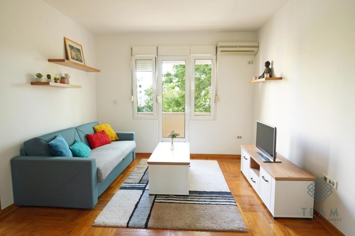 Podgorica, Centar, dvosoban stan 60 m²