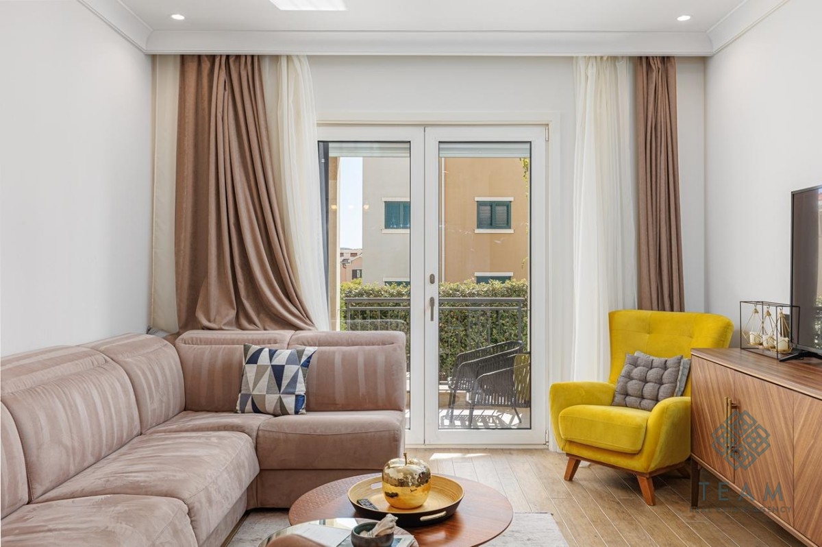 Tivat, Luštica Bay, bir odalı daire 50 m²