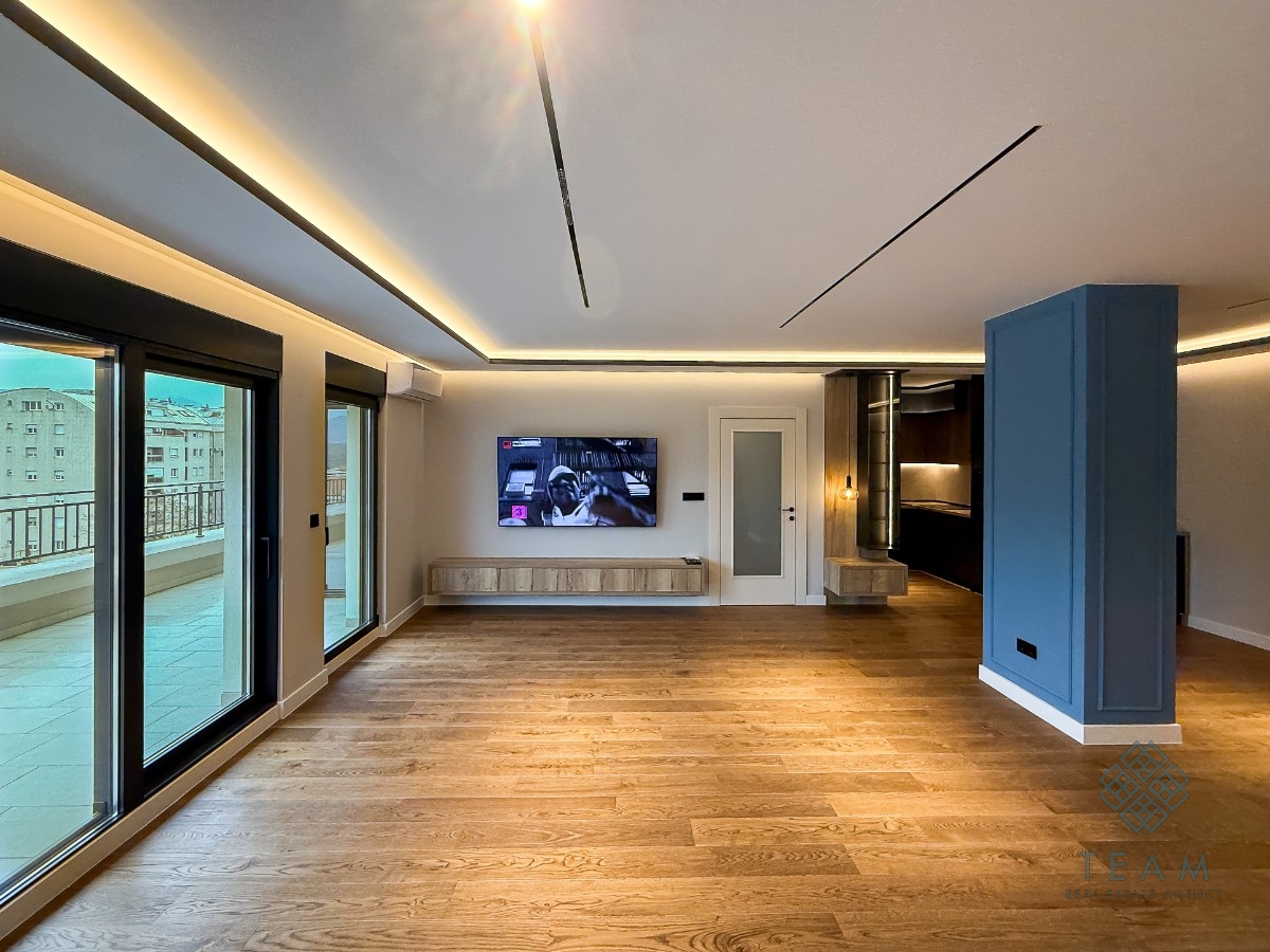 Podgorica, Preko Morače, Penthouse 163 m²