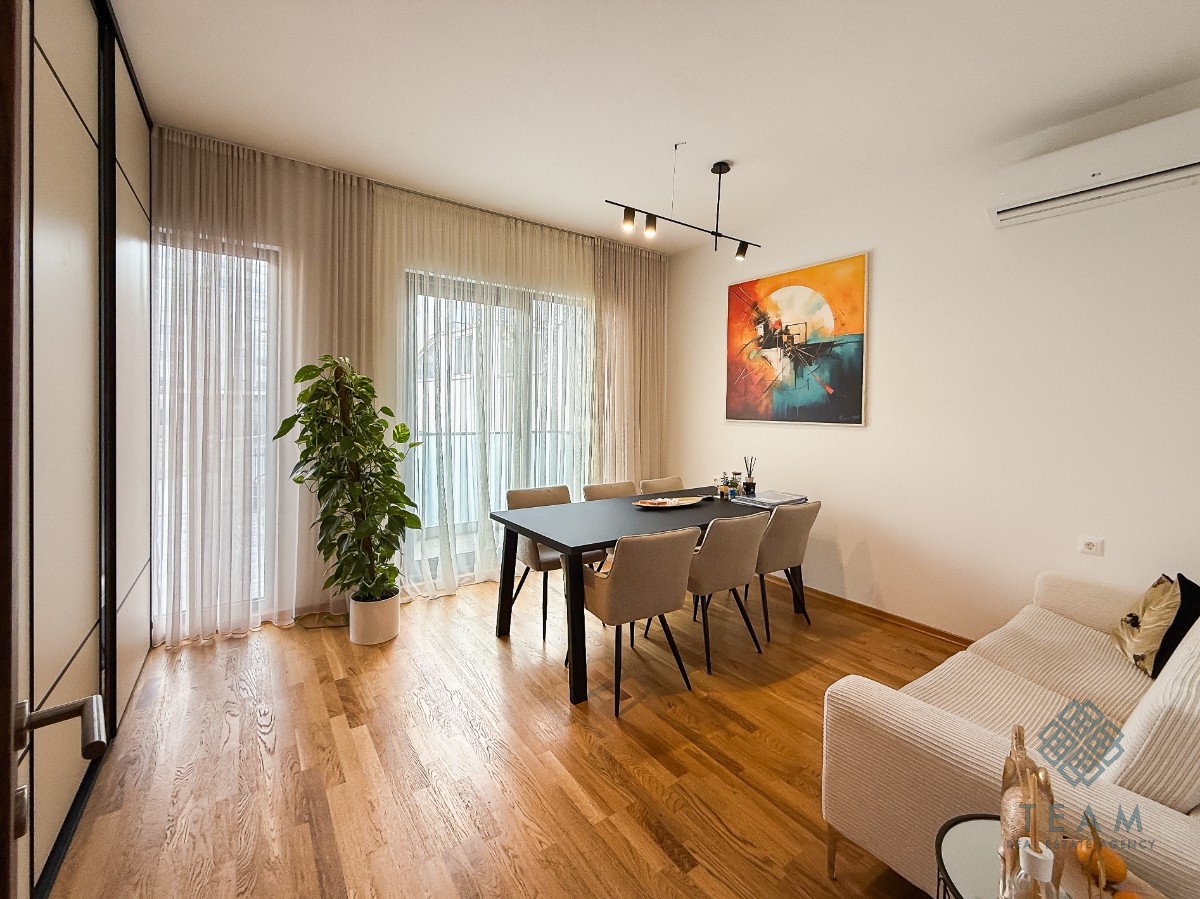 Podgorica, Tološka šuma, dvosoban stan 52 m²