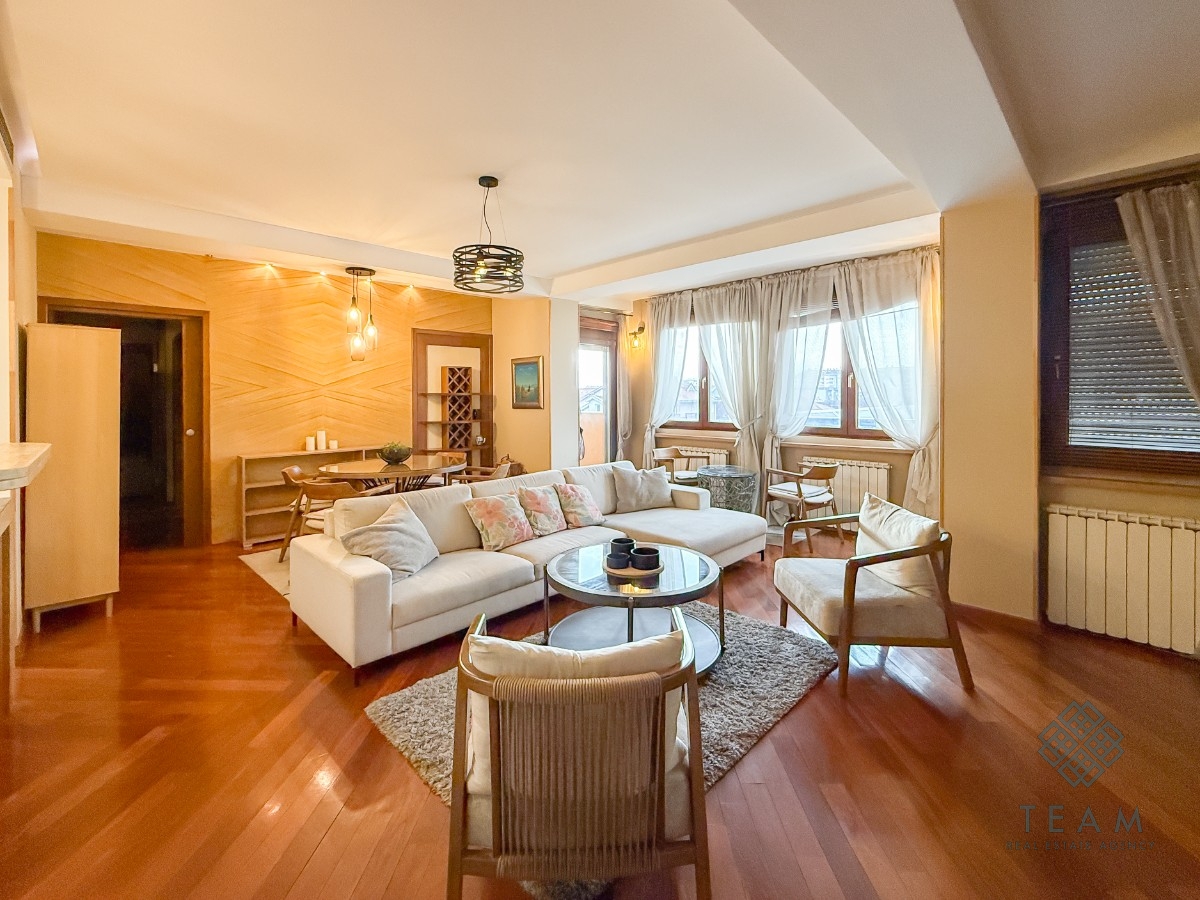 Podgorica, Stari Aerodrom, dvosoban stan 90 m²