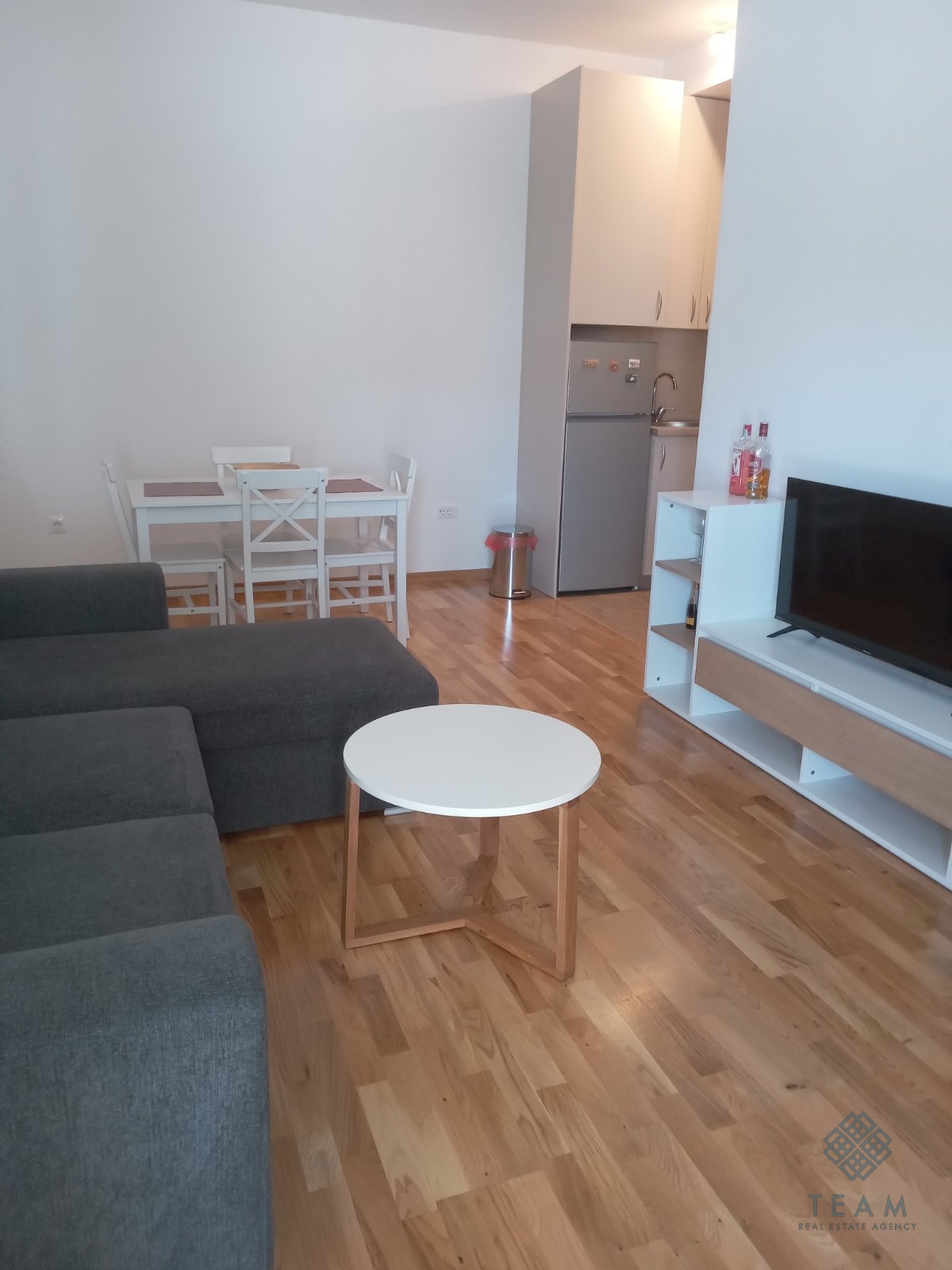 Подгорица, Загорич, однокомнатная квартира 40 м²