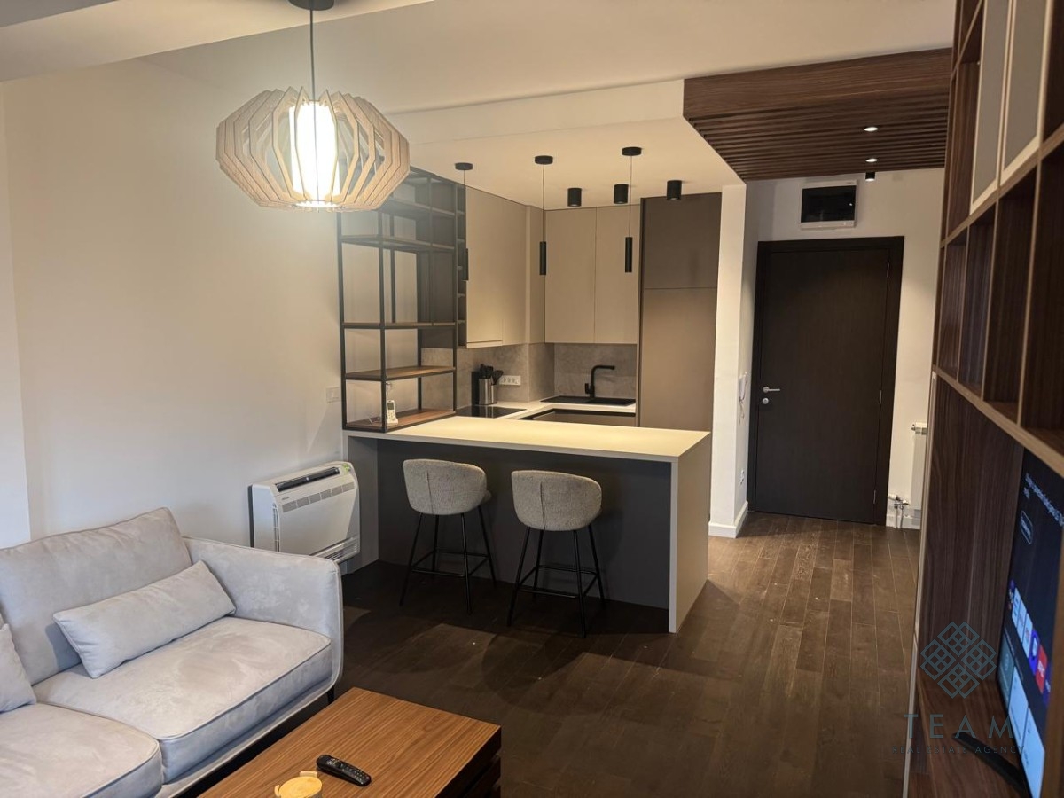 Kolašin, Centar, dvosoban stan 94 m²