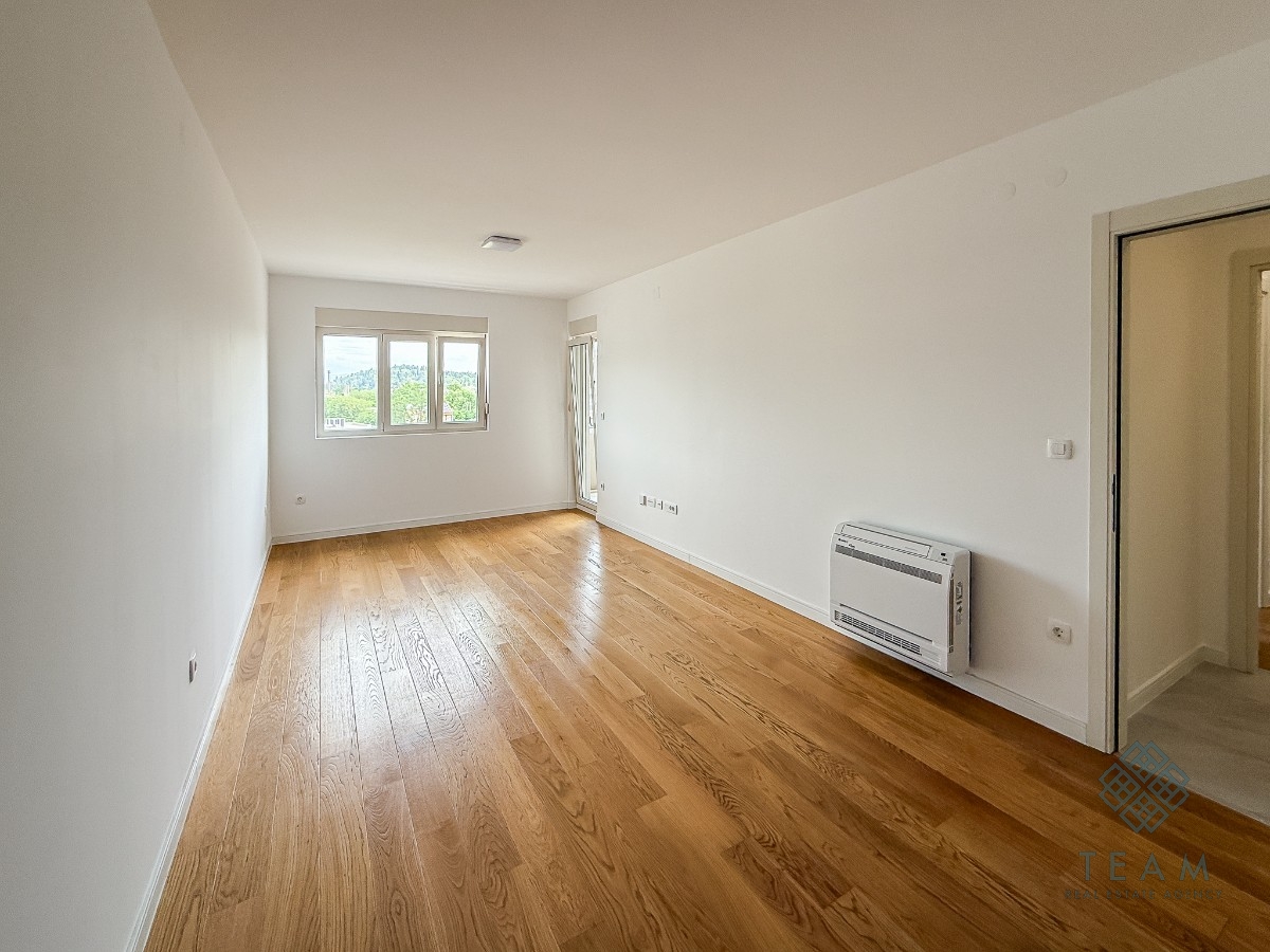 Podgorica, Central Point, poslovni prostor 69 m