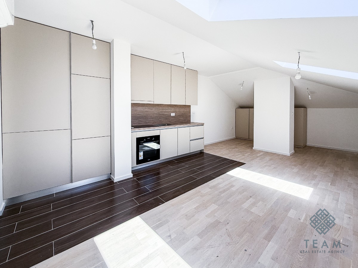 Podgorica, Tološi, garsonjera 45 m²