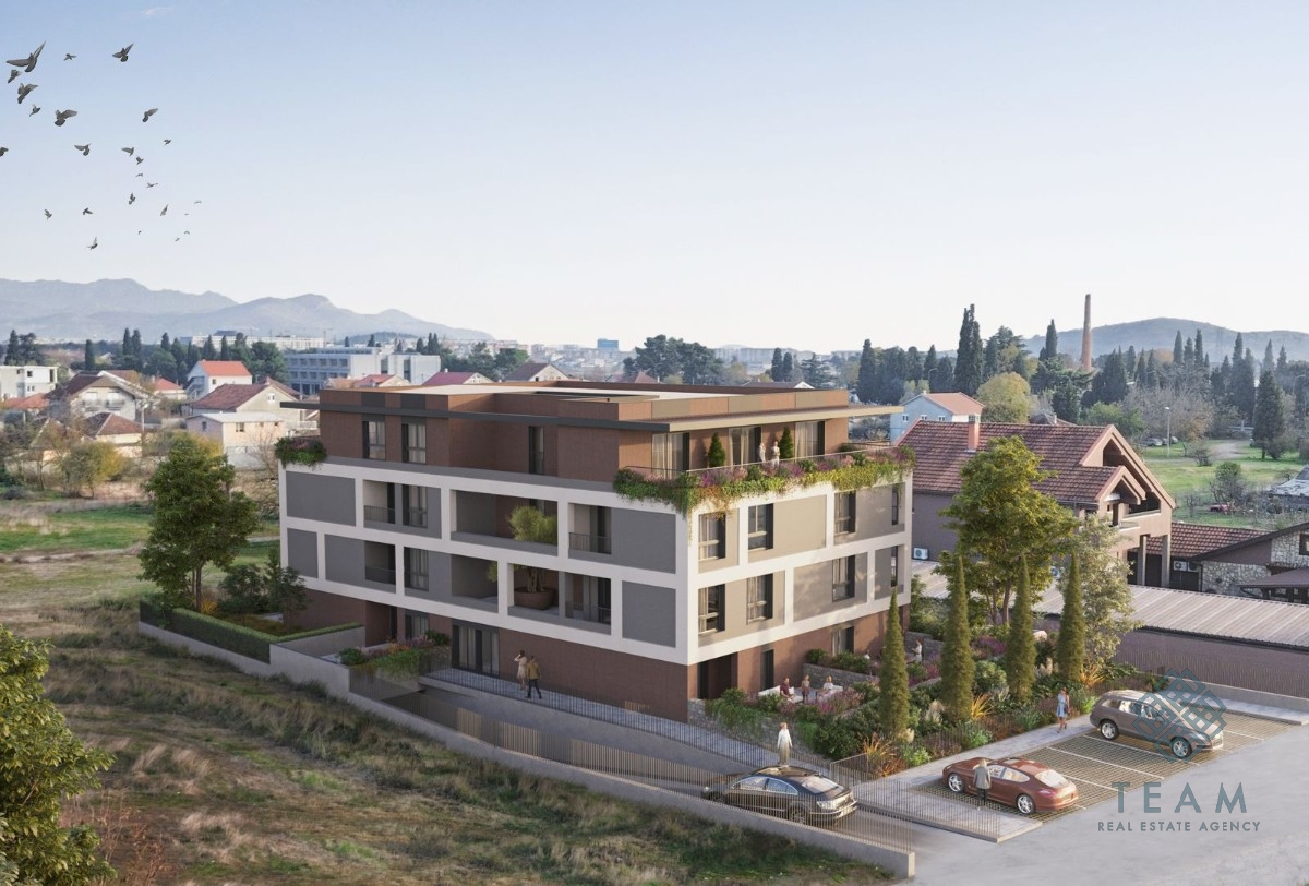 Podgorica, Tološi, dvosoban stan 63 m²