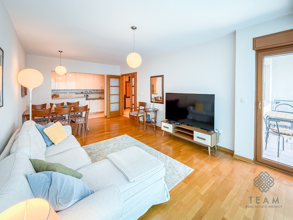 Podgorica, Preko Morače, dvosoban stan 78 m²