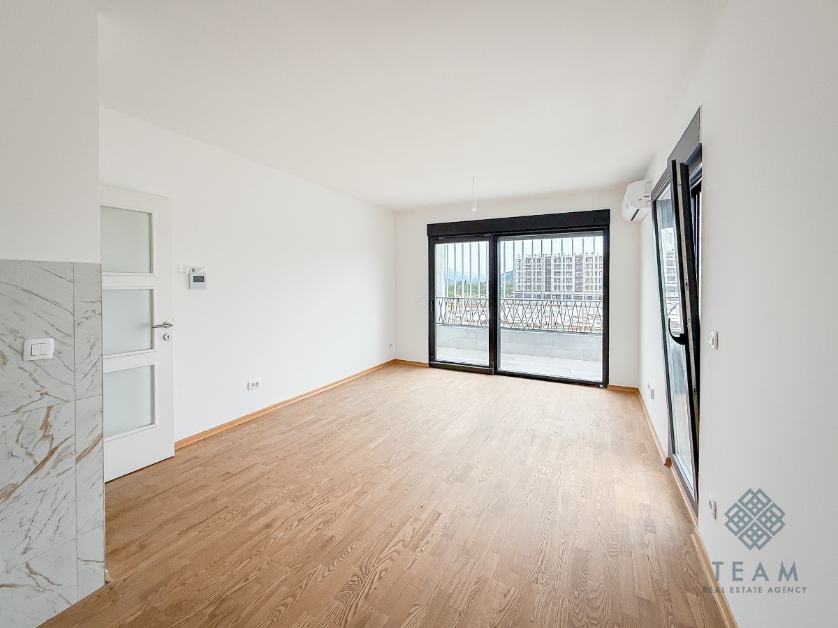 Podgorica, Iza Delte, dvosoban stan 57 m²