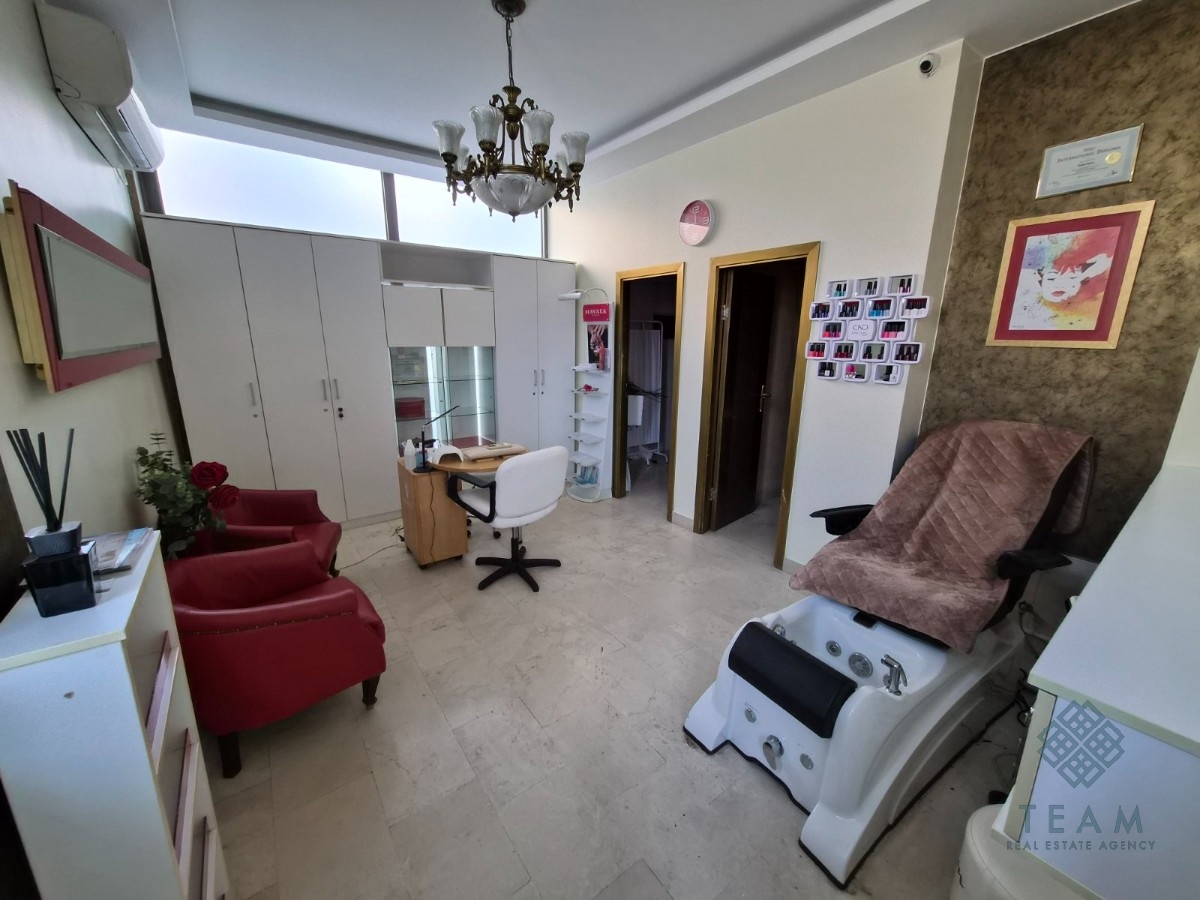 Podgorica, Pejton, poslovni prostor 60 m²