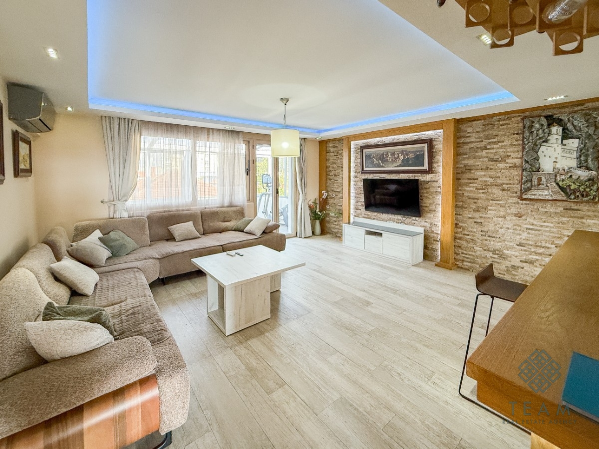 Подгорица, Забьело, Трёхкомнатная квартира 150 м²