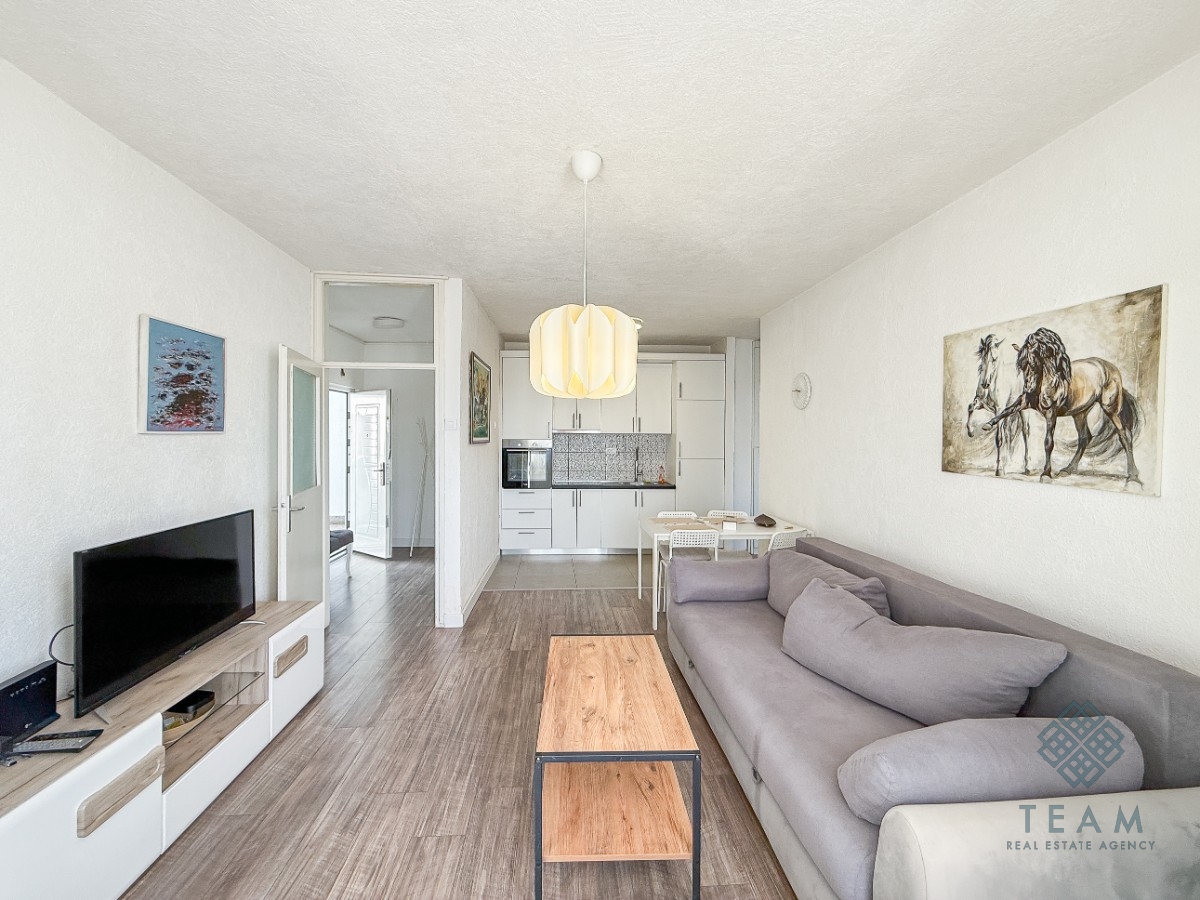 Podgorica, Preko Morače, jednosoban stan 43 m²