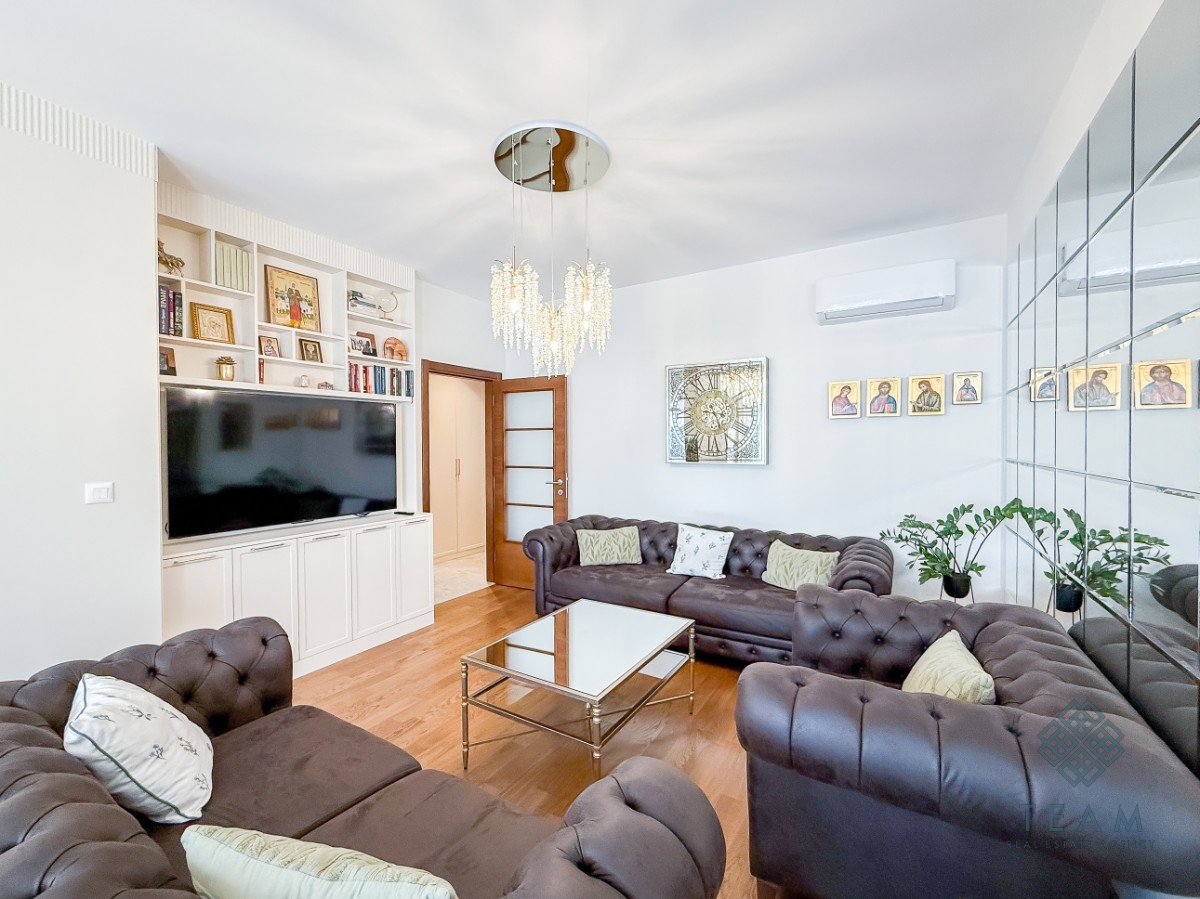Podgorica, Vezirov most, trosoban stan 82 m²