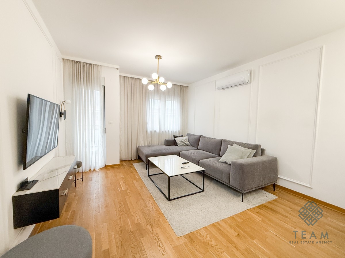 Podgorica, City Kej, dvosoban stan 63 m²