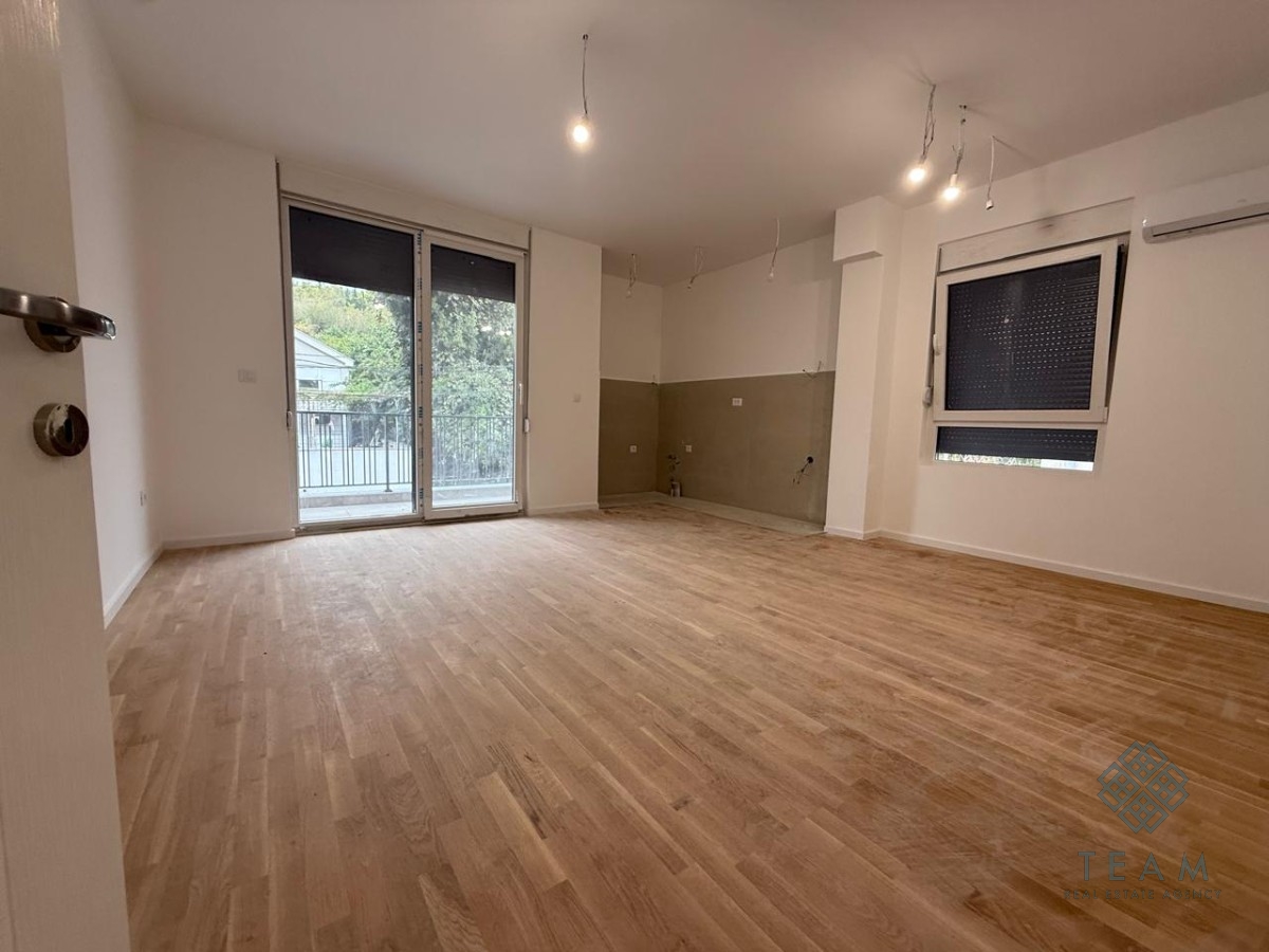 Podgorica, Momišići, one-bedroom apartment 54 m²